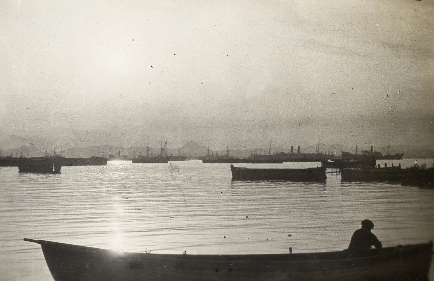 H. C. Marshall, Mondros limanında gün batımı (20 Nisan 1915). State Library of New South Wales.
