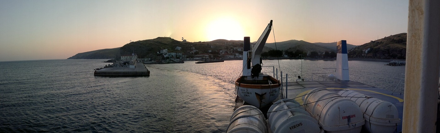 Bozbaba limanı. Fotoğraf: Yorgos Iak. Epsimos (CC BY-SA 3.0).
